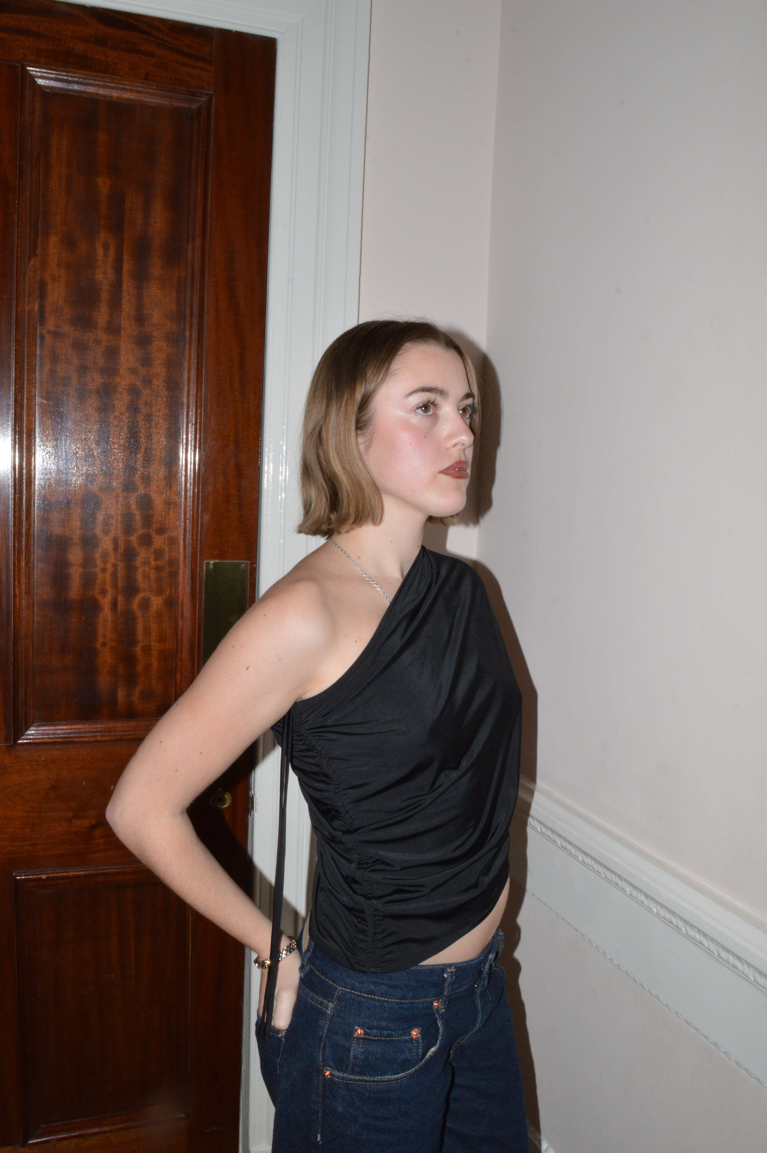 The Drape Top Black
